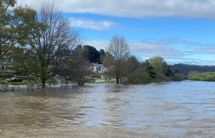 2022 floods: Deloraine view of Mountain Man sculpture